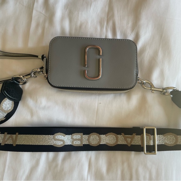 Marc Jacobs The Snapshot - Wolf Grey Multi - Picture 11 of 13